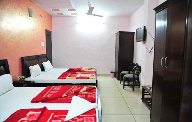Hotel Rest Inn Лакхнау Номер фото